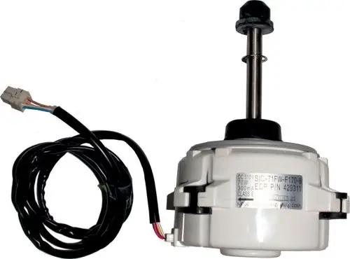 Wolf Ventilatormotor mit Kabelanschluss und relektierendem Gehäuse. Sichtbare Beschriftung zeigt technische Daten und Seriennummer.